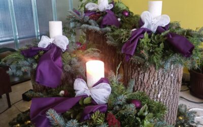 Prva adventska svijeća