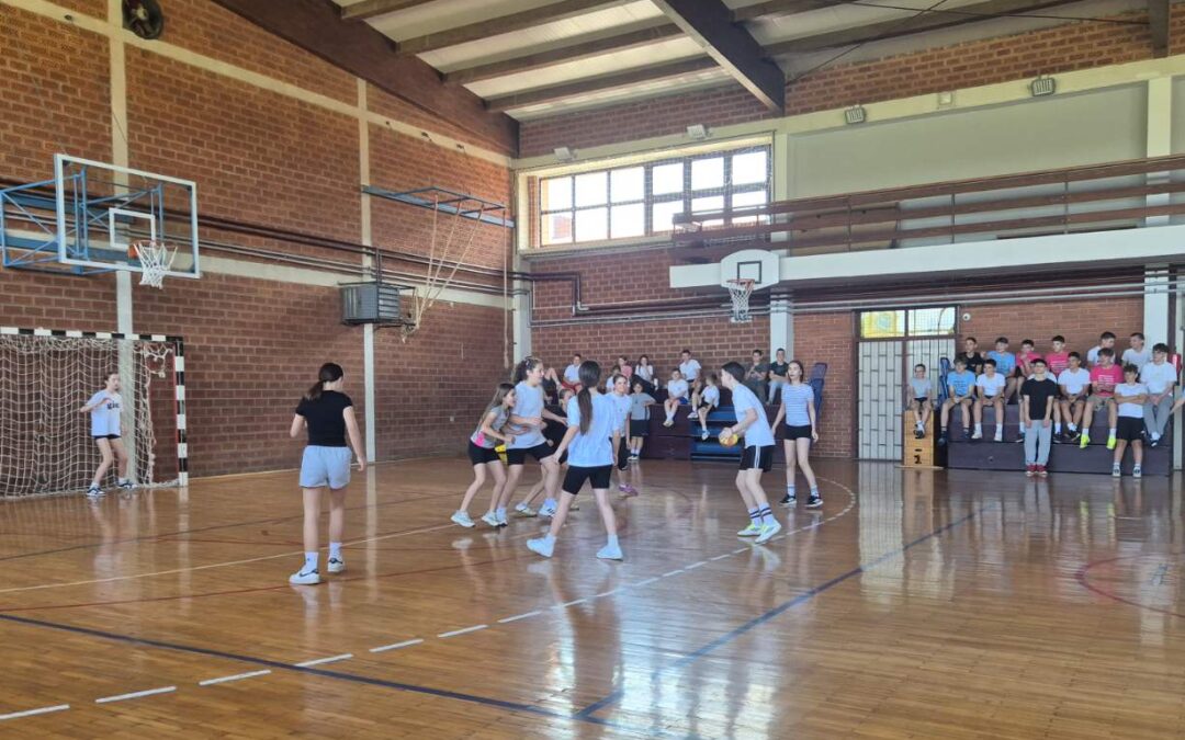 Dan sporta u matičnoj školi